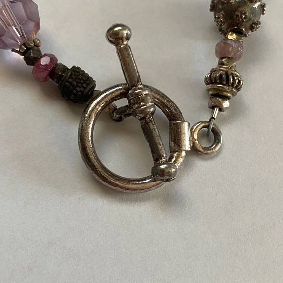 Vintage Silver and Pink Beaded Bracelet with Toggle Clasp - Picture 3 of 9